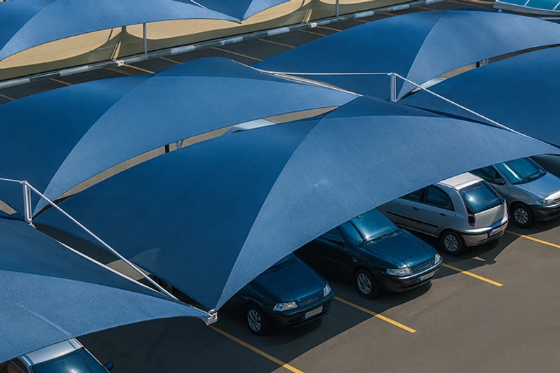 Cobertura para estacionamento: tipos, materiais e vantagens