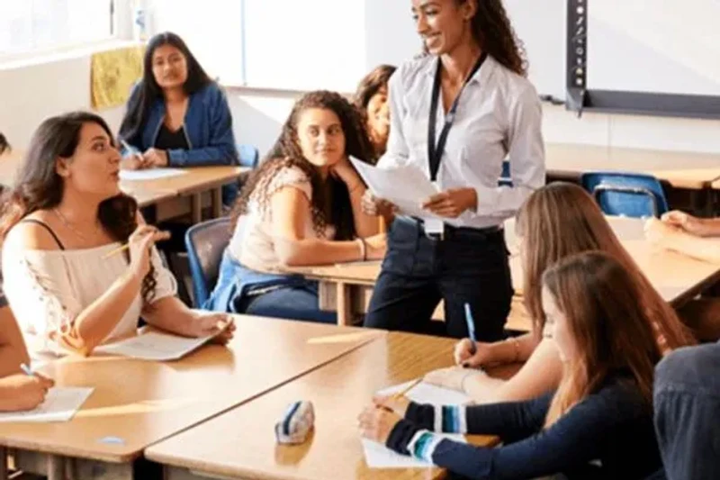 Venha para o CPET - Centro de Profissionalização e Educação Técnica