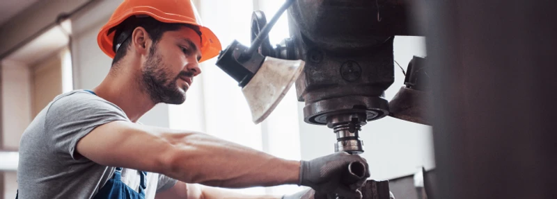 Quais são as atribuições do técnico em Mecânica Industrial?
