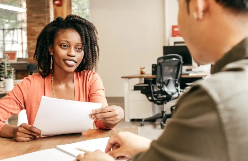se preparar para uma entrevista de emprego